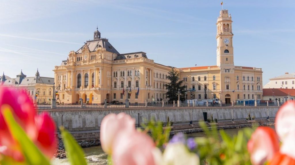 Oradea: Consilierii locali, tun financiar cu posturi de îngrijitori?