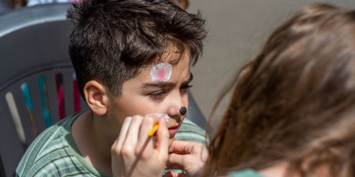 Ateliere de pictură GRATUITE pentru copii, în Piața Valea Ialomiței, Sectorul 6