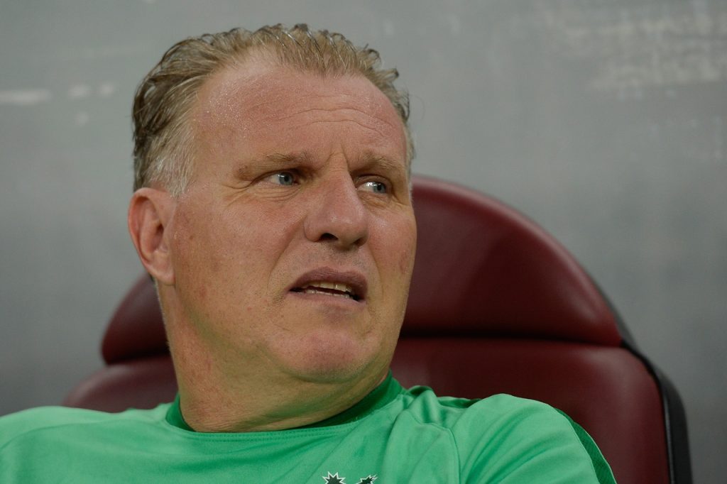 Selecționerul României, dispărut după ce i s-a făcut rău