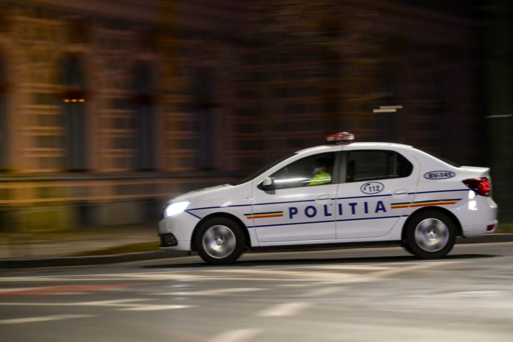 Accident tragic de Paște în Ilfov: Doi tineri și-au pierdut viața după ce mașina s-a izbit de un copac