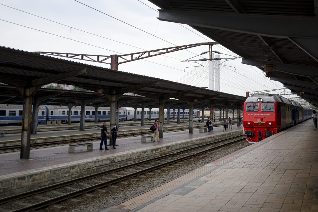 Trenurile, blocate! Haos pe ruta București Nord – Chitila până la finalul lui mai