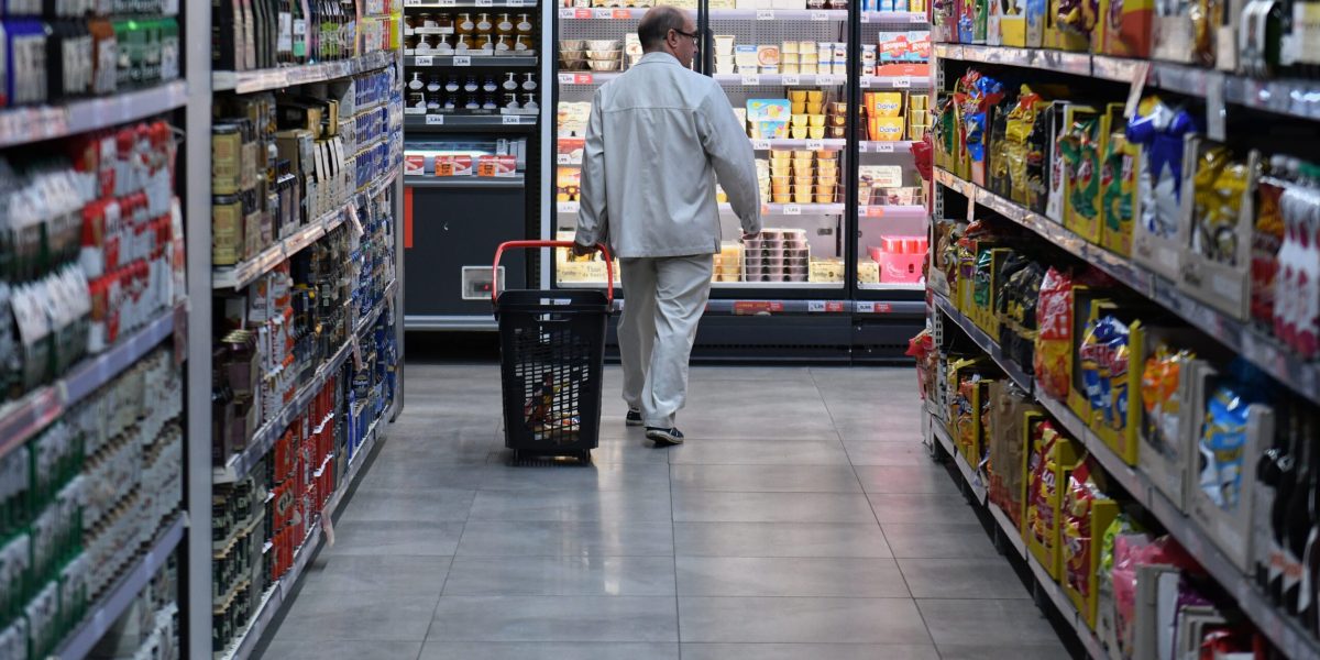 Program Paște 2026: Când mai poți face cumpărături, ca să nu te grăbești înainte de sărbători