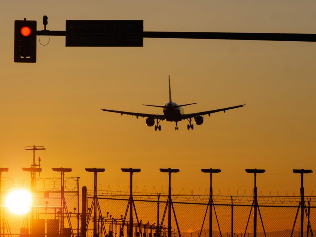 Check-in mai rapid la zboruri: Ce schimbări anunță compania aeriană cu zboruri în România