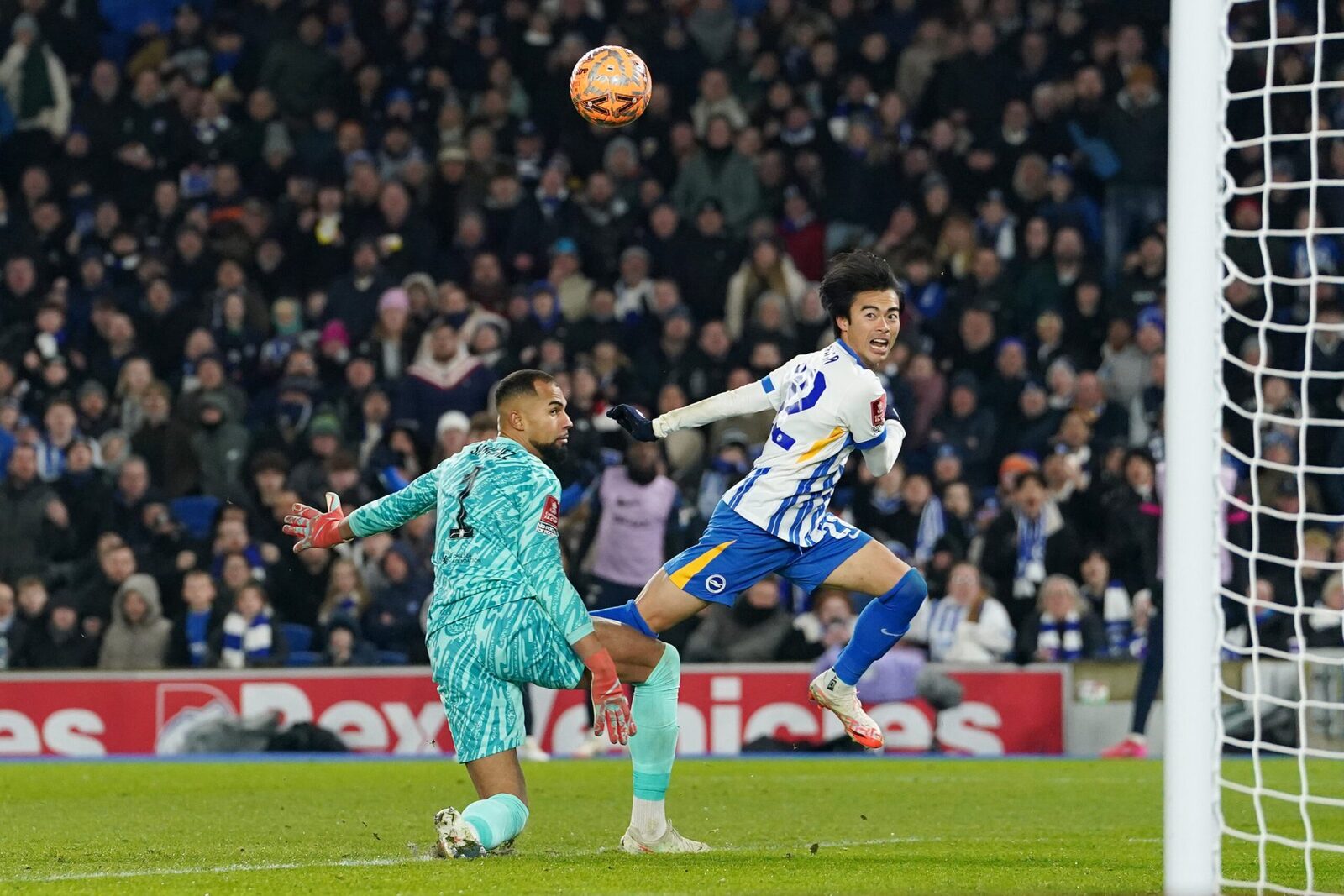 Dezastru Chelsea: Brighton spulberă „albaștrii” cu un sec 3-0