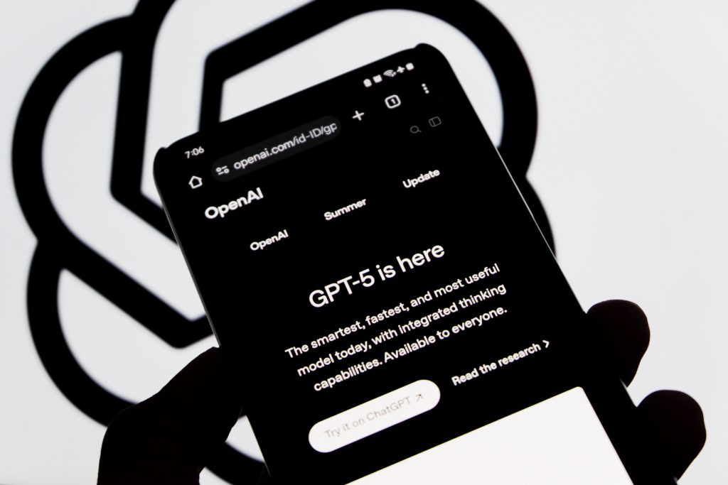 Tonul contează: AI răspunde diferit în funcție de abordare, arată studiile