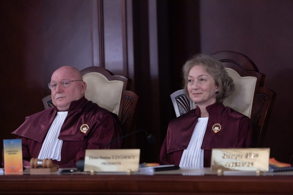 Fragilitatea democrației: Atacurile vin din interior, nu dinspre exterior