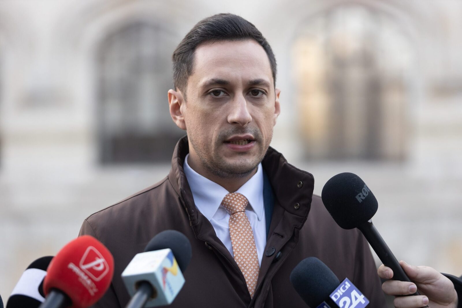 Vlad Gheorghe, apel către Peter Magyar: Verificări pentru banii din Ungaria