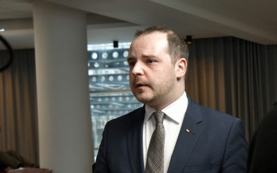 Mâine: Ultimul act! Demisia se scrie repede