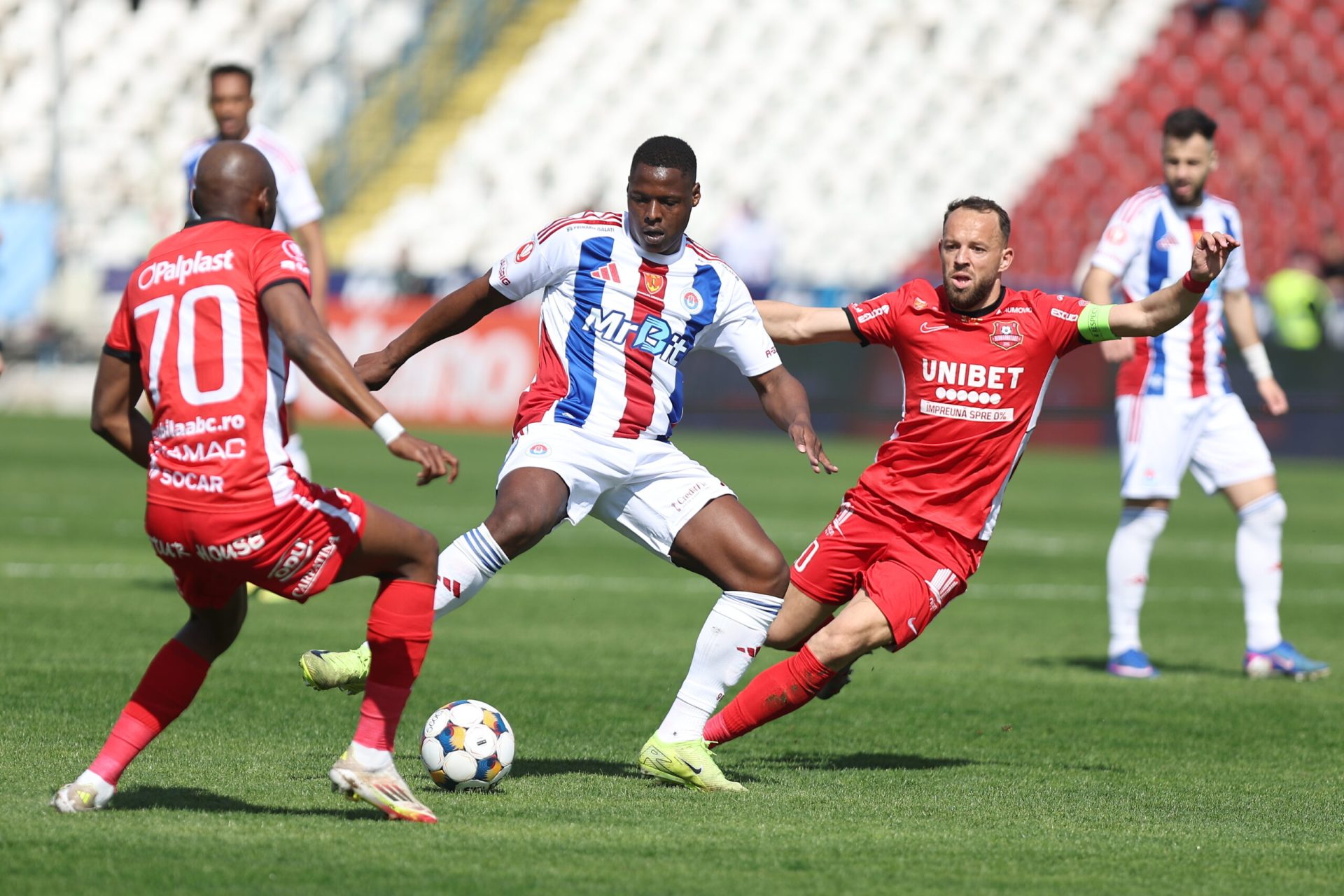 Oțelul Galați câștigă în premieră în play-out cu Hermannstadt 2-0