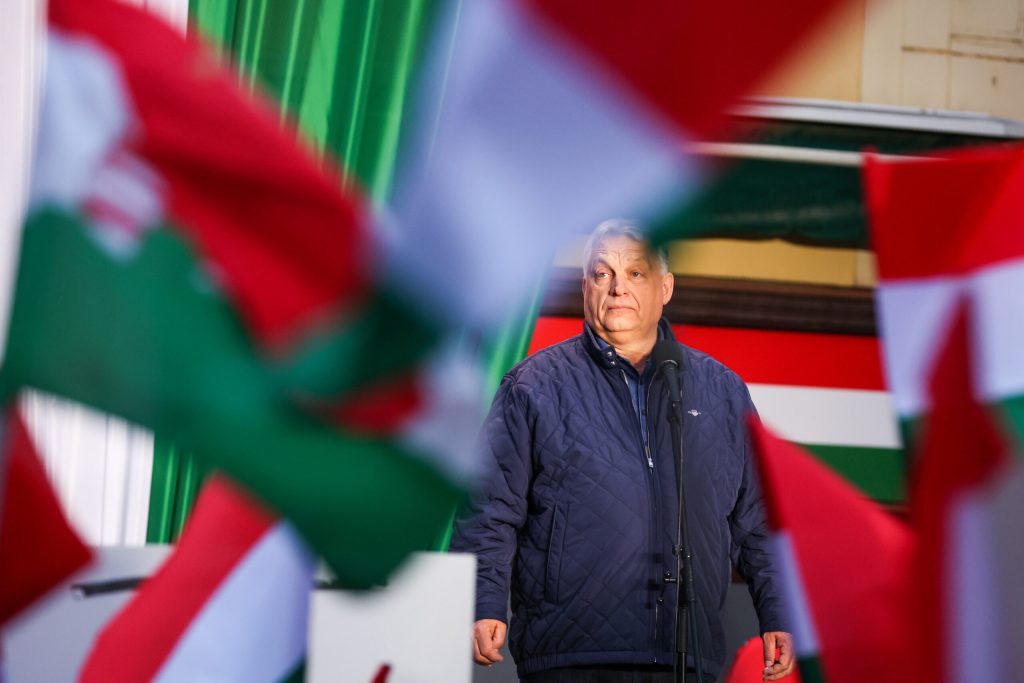 Prietenul lui Orban și Salvini arată cu degetul spre Bruxelles