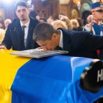 Imagini emoționante de la înmormântarea lui Mircea Lucescu. România, în doliu