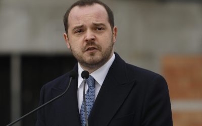 Sănătate: Ministrul vine din SUA cu spitale pentru mari arși și paturi ATI