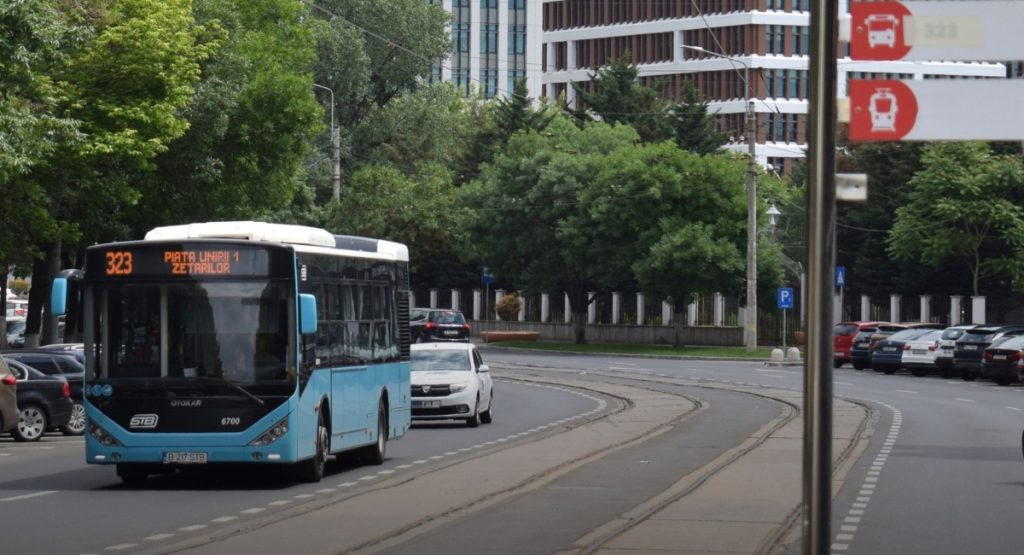 Stația Piața Eroii Revoluției, mutată de joi pe traseul liniei 323 din București