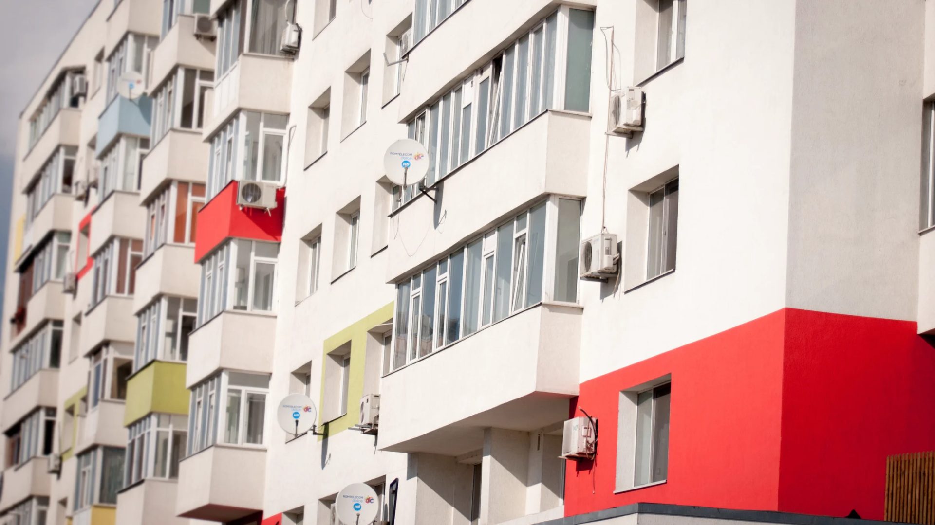 Bucureștiul, orașul cu cel mai mare risc seismic din România Municipiul București rămâne zona cu cea mai ridicată concentrare de clădiri vulnerabile la cutremur din România