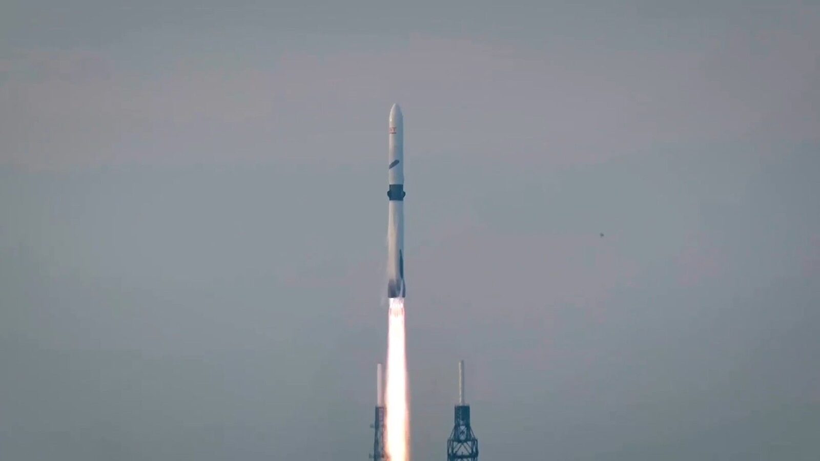 Blue Origin: Racheta New Glenn, reutilizată pentru prima dată