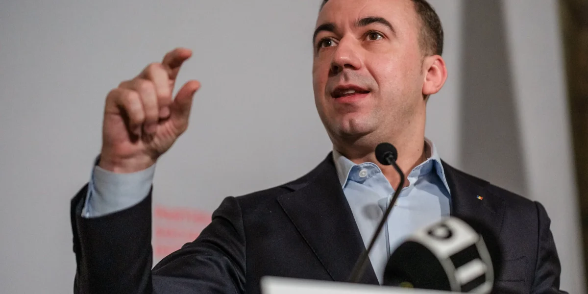 România, pe butuci? Ivan: Consumul de motorină, mai mare ca producția