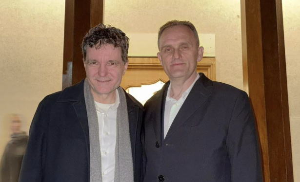 Nicușor Dan, la mănăstire cu șeful PSD Prahova în Vinerea Mare. Reacția lui Nanu