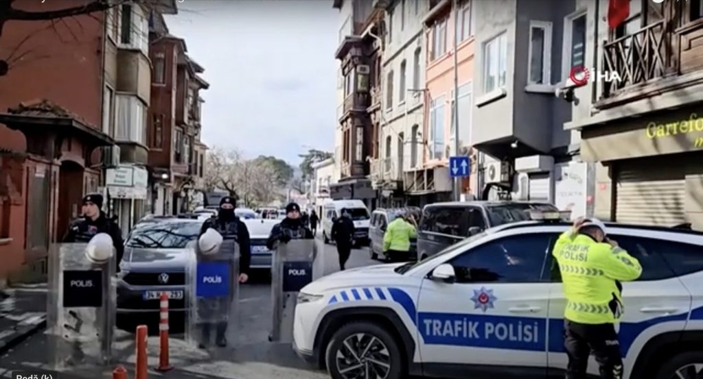 Atac armat într-un liceu din Turcia: Mai multe victime