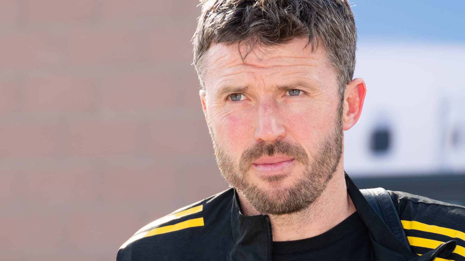 Team news for United trip to Chelsea from Michael Carrick