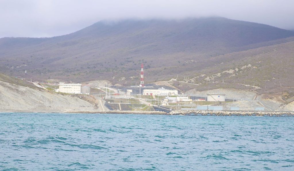 Ministerul Energiei din Kazahstan confirmă stabilitatea exporturilor de petrol prin CPC după anunțul atacului din Rusia Kazahstanul a anunțat marți că transporturile de petrol prin Consorțiul de conducte Caspian Pipeline (CPC) rămân stabile, chiar dacă Rusia a raportat un atac asupra infrastructurii din zonă