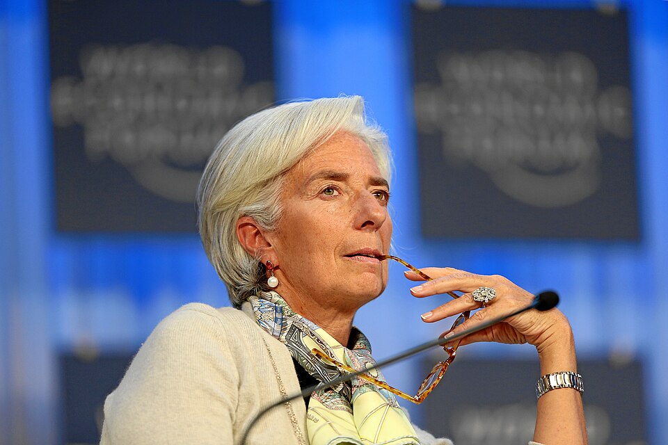 Lagarde (BCE) avertizează: Inflația persistentă cere măsuri concrete