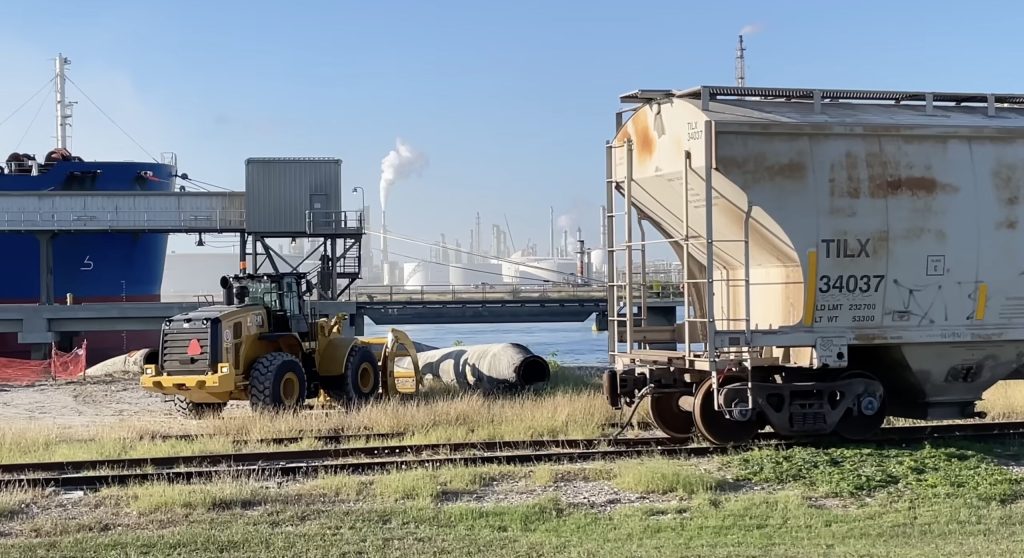 Secetă cumplită în SUA: Un hub energetic ar putea bloca rafinăriile de benzină