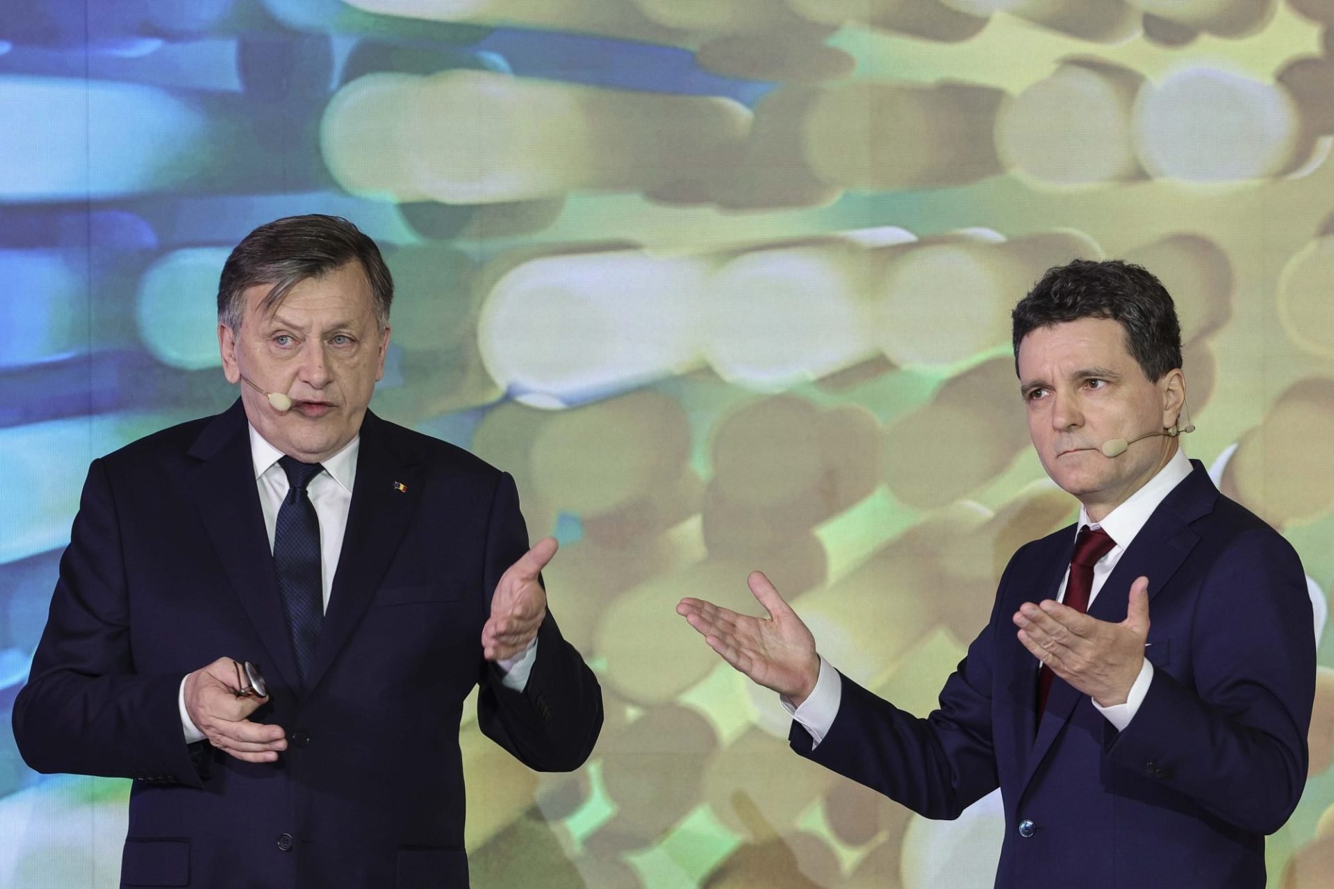 Crin Antonescu, reacție dură: Lovituri pentru criticii lui Nicușor Dan pe tema Justiției