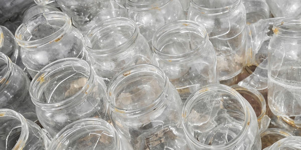 De-ce-gospodinele-cu-experienta-nu-arunca-borcanele-de-la-mancarea-pentru-copii.-Trucul-util-din-buc.jpeg - StiriAlese