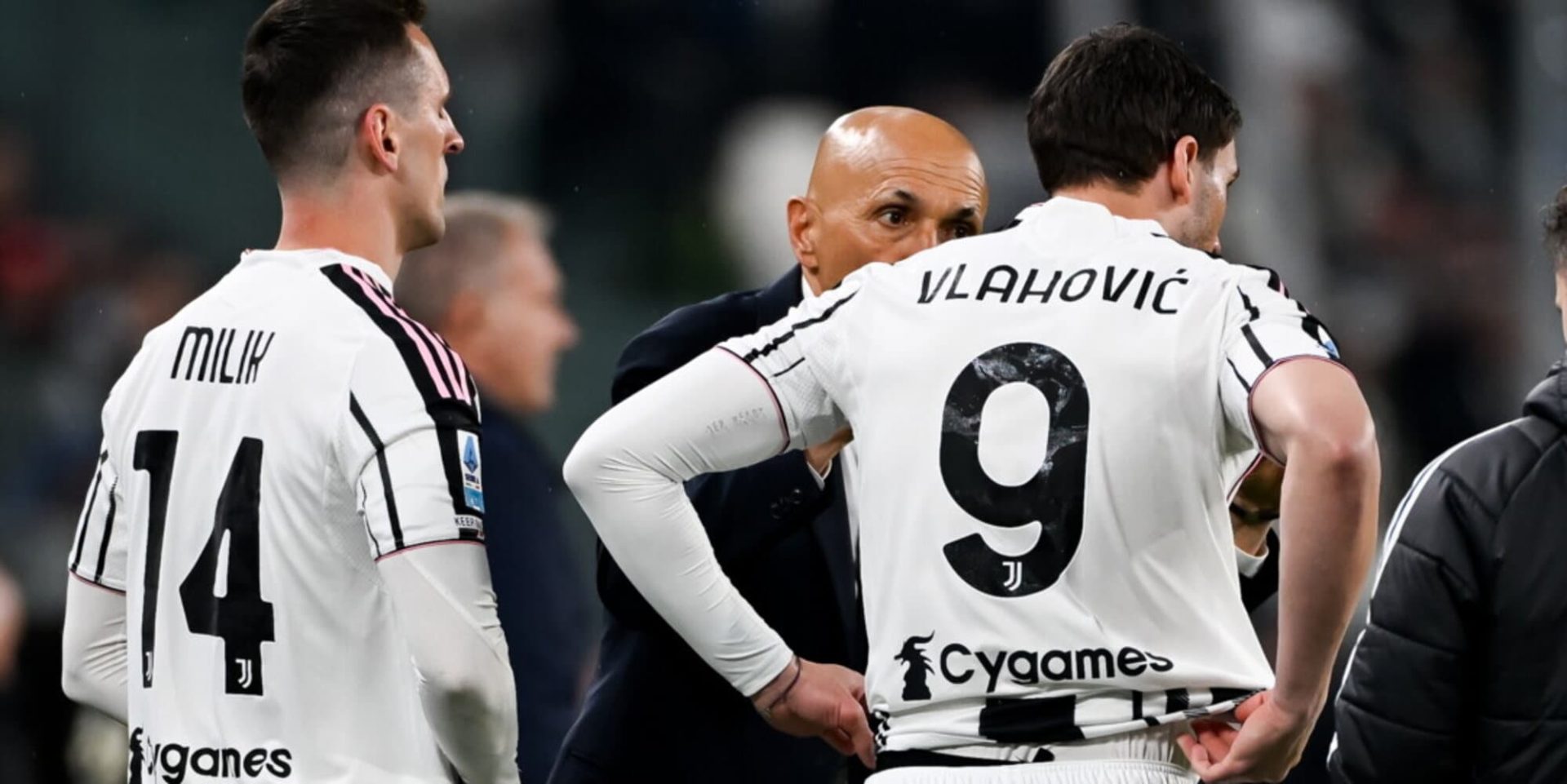 la decisione su Holm, ci sono Vlahovic-Milik, Adzic out