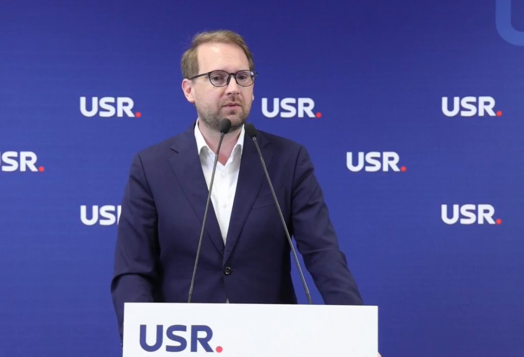 Fritz: Dialog cu parlamentarii, da. Cu AUR, sub nicio formă