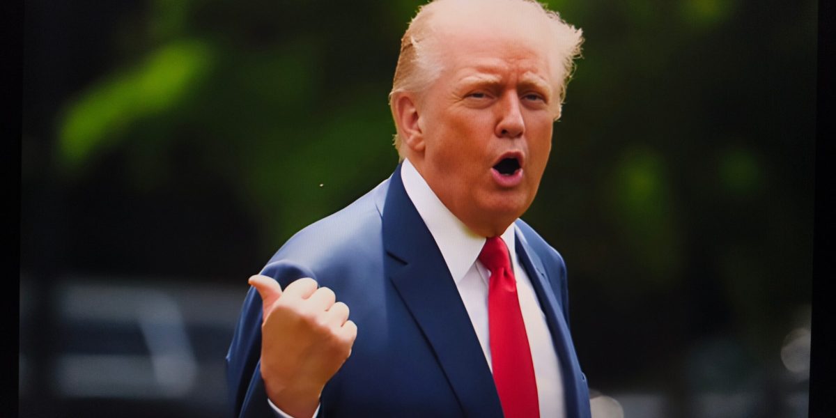 Trump vrea ca NATO să redeschidă Strâmtoarea Ormuz: Ce înseamnă asta?