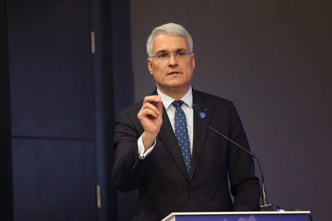 Ancheta Europeană la București: Microbuze Electrice, Sub Lupă