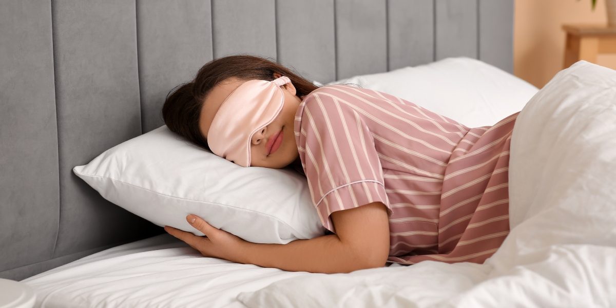 Este-sau-nu-recomandat-sa-dormi-fara-lenjerie-intima_-Ce-spun-medicii.jpg - StiriAlese