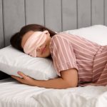 Este-sau-nu-recomandat-sa-dormi-fara-lenjerie-intima_-Ce-spun-medicii.jpg - StiriAlese