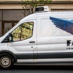 FAN Courier dă lovitura: Închide toate recepțiile! Ce urmează în România