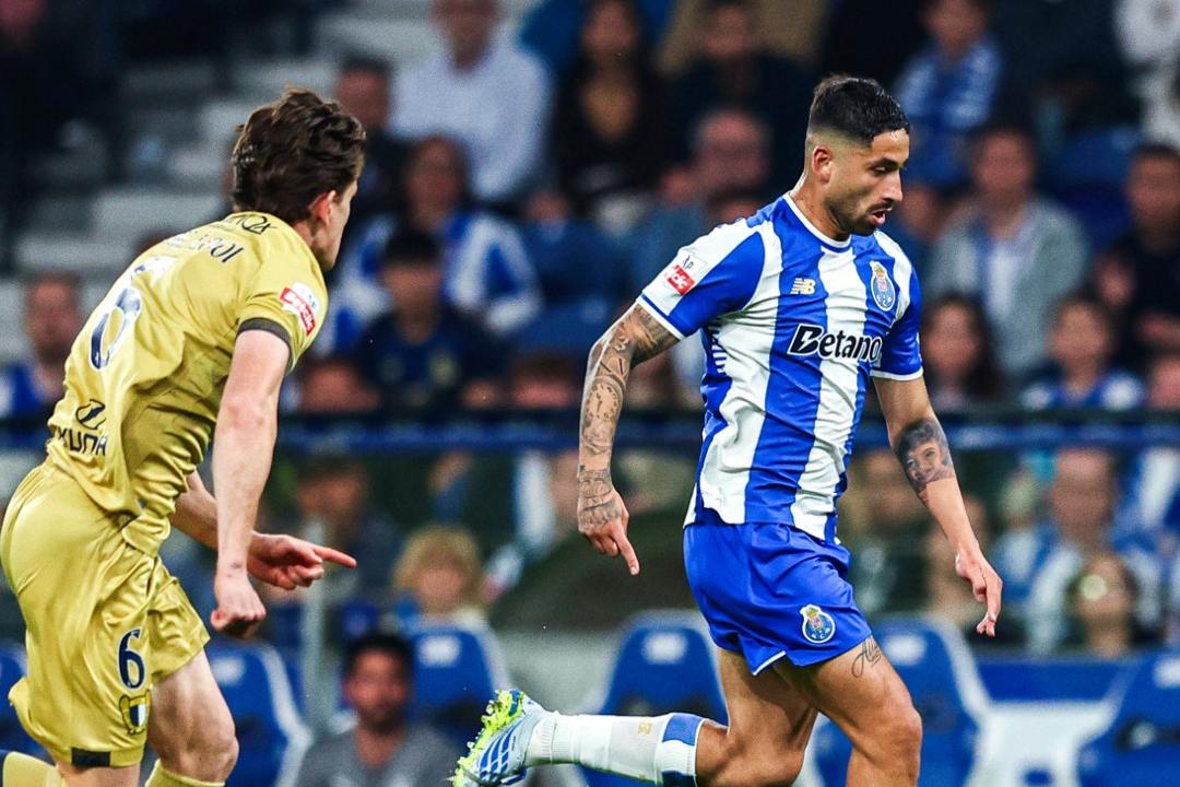 FC Porto deixa fugir vitória nos descontos frente ao Famalicão