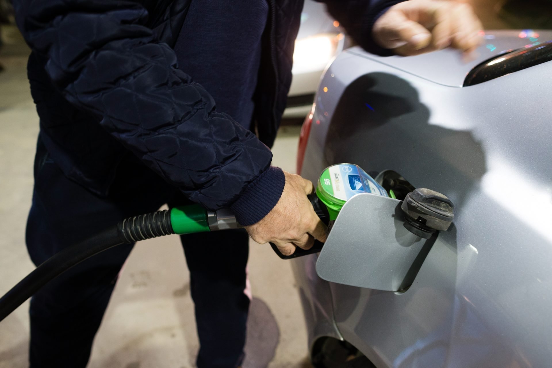 Motorina se vinde astăzi cu 10,8 lei pe litru în Portul Constanța și va ajunge la 11 lei în următoarele zile, anunță Adrian Negrescu, manager al firmei de consultanță Frames