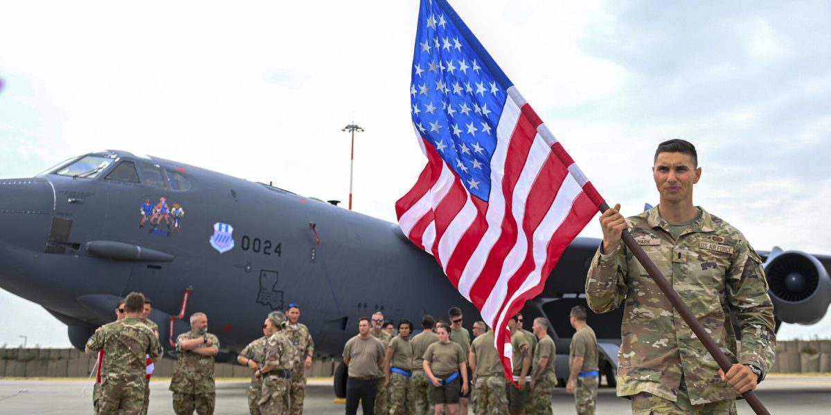 activitate intensă la Otopeni unde avioane americane staționează în ziua ultimatumului lui Trump către Iran