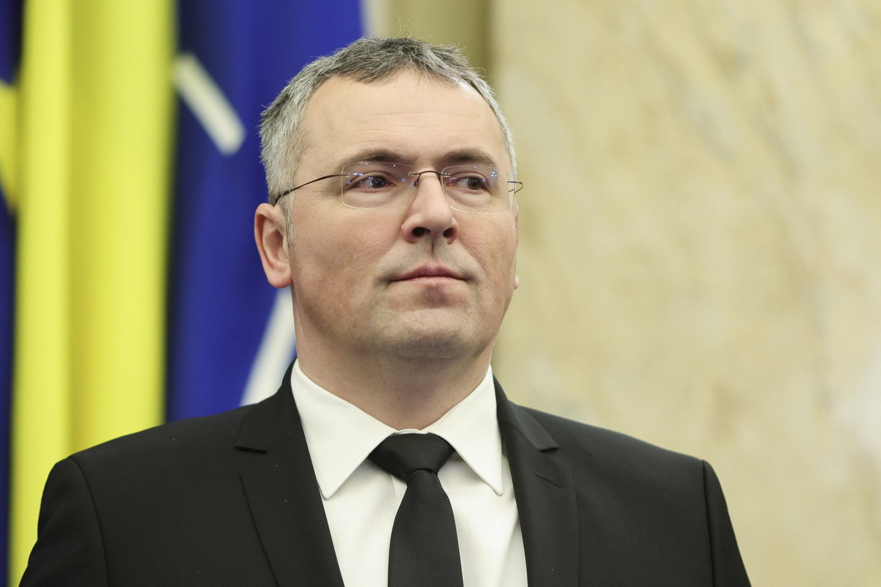 Procurorul Claudiu Sandu, membru al Consiliului Superior al Magistraturii (CSM), a criticat dur numirile făcute de primarul Capitalei, Nicușor Dan, pentru funcțiile de procurori șefi