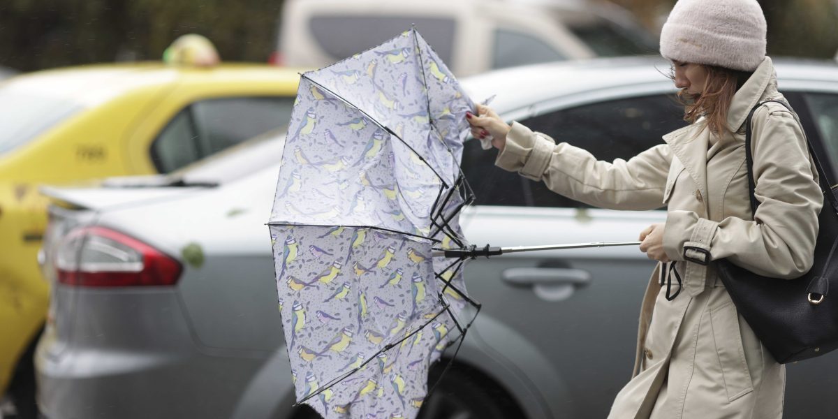 Meteorologii au emis o avertizare meteo valabilă de joi dimineața până sâmbătă seara, anunțând vreme schimbătoare în majoritatea regiunilor din România