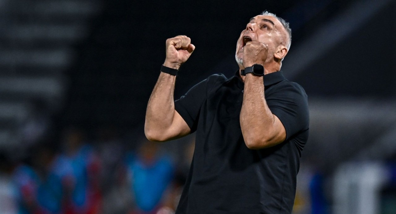 Decizia Iranului, pe care o așteaptă o lume întreagă, îi poate schimba viitorul lui Cosmin Olăroiu