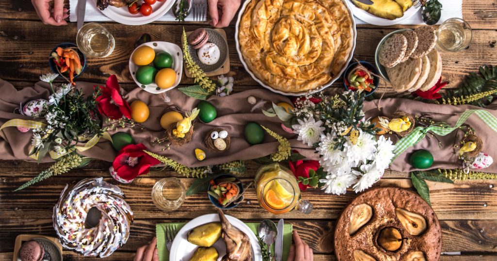 După perioada de post, românii sunt adesea tentați să compenseze restricțiile alimentare, fenomen accentuat de contextul festiv al sărbătorilor pascale