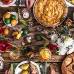 Cum să scapi de kilogramele de Paște 2026: Ghidul nutriționiștilor