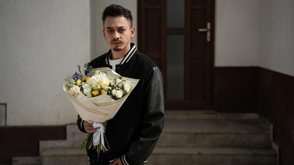 Juno lansează Destine cu parfum de lavandă, piesa care poartă numele spin-off-ului serialului original de la Antena 1, care are premiera astăzi, de la 20.30