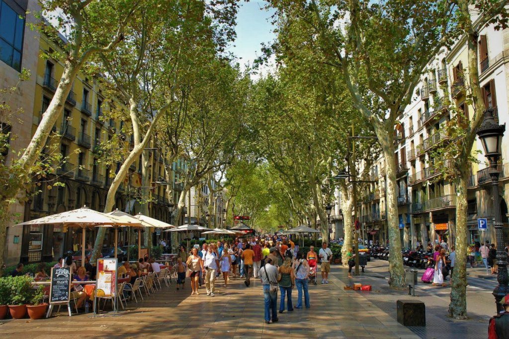 La Rambla, Barcelona: Terase de lux într-o „Zonă de Excelență”. Schimbări majore