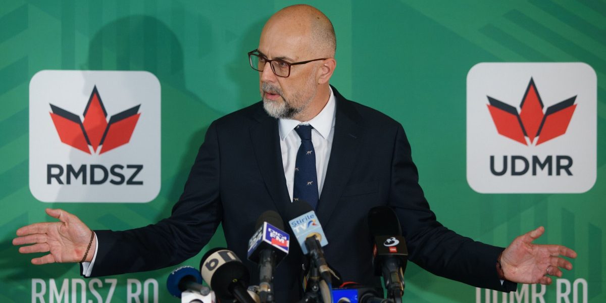 Kelemen Hunor, felicitări pentru Tisza și Magyar după alegerile din Ungaria