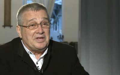 Incendiu devastator la casa poetului Mircea Dinescu din Dolj. Prejudiciul, estimat