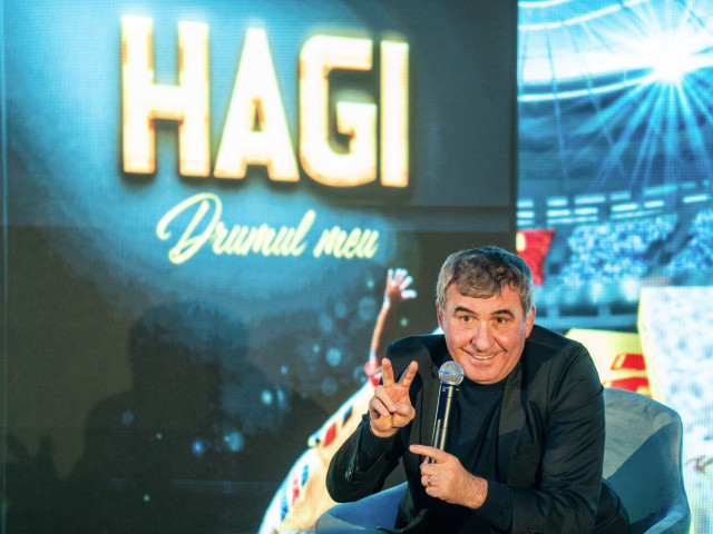 Hagi, noul selecționer al României? Doi fotbaliști, dați afară de la națională