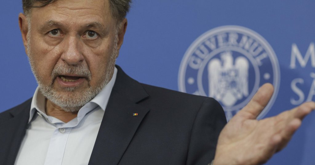 Rafila, blocat de 3 motive: De ce NU a decis cu privire la vaccinurile Pfizer