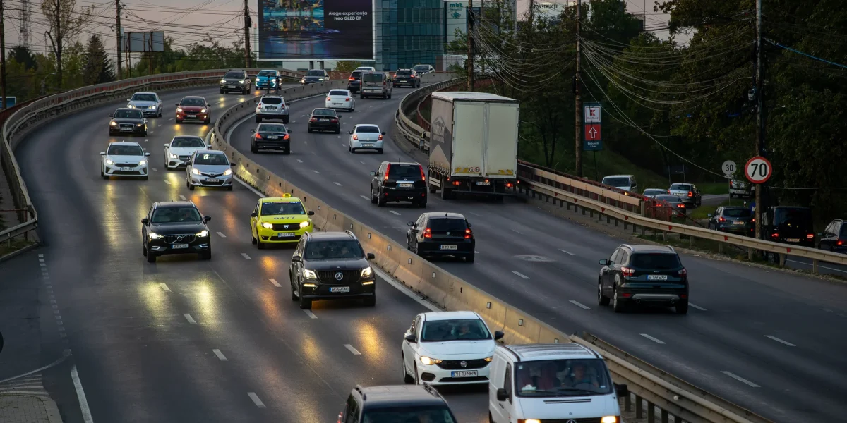 Masini-soferi-2.jpg - StiriAlese